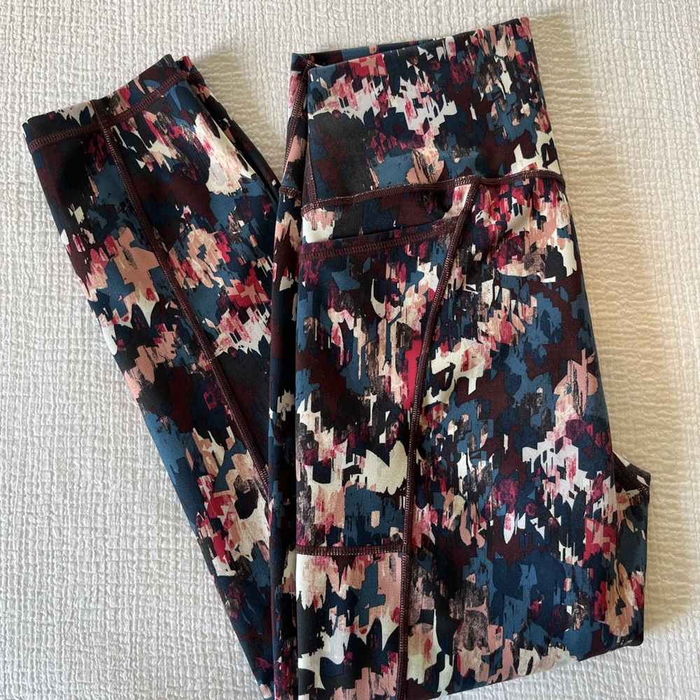 Sweaty Betty Leggings, Size Medium